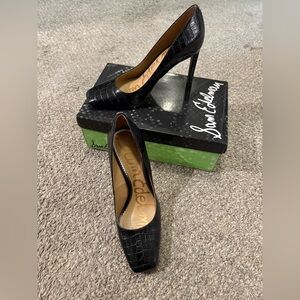 Sam Edelman Black Croc-Patterned Heels